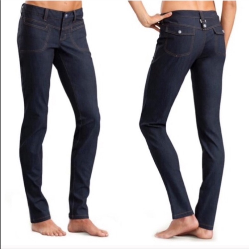 Athleta Dri Dipper Skinny Dark wash Denim Jeans Size 8 Flap pocket